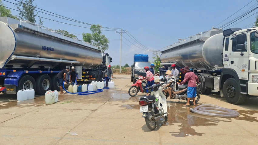 Đồng Tháp chủ động ứng phó hạn, mặn, đảm bảo nguồn nước cho sản xuất và sinh hoạt