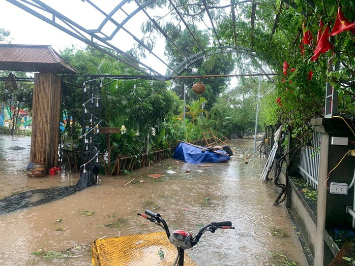 Người dân vùng lũ cần làm sạch nước sinh hoạt thế nào?