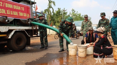 Đoàn Kinh tế-Quốc phòng 72: Đưa nước sạch đến với dân
